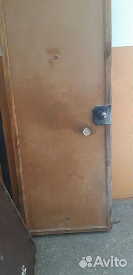 Дверь входная правая, размер 200-86