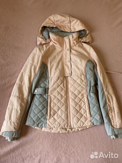 Горнолыжная куртка женская