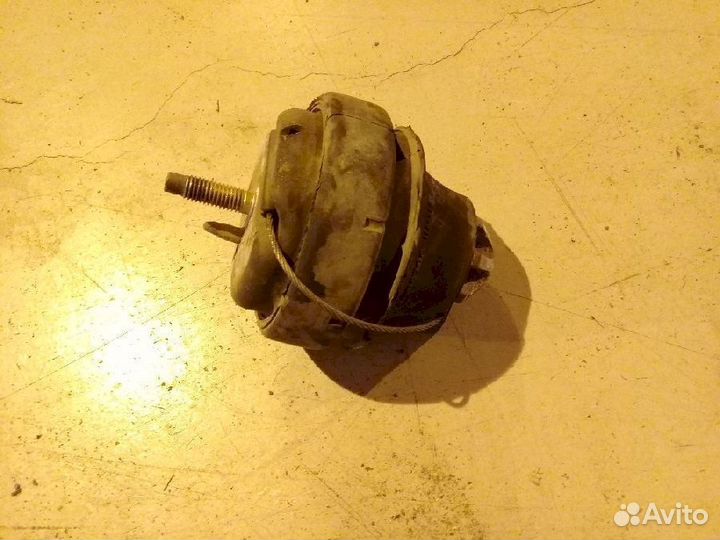 Опора двигателя (подушка двс) 9485551 Volvo S60 V7