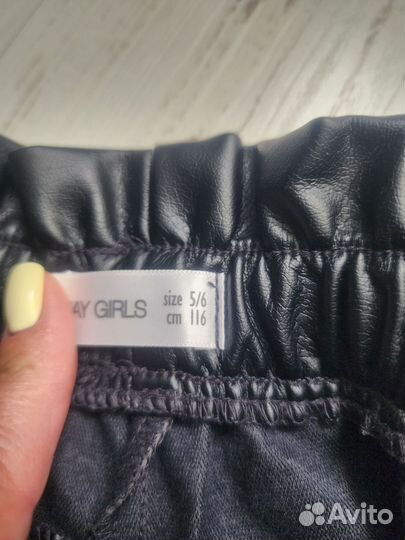 Блузка и шорты 122