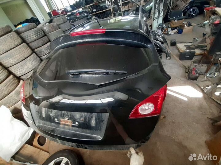 Крышка багажника Nissan Murano z51 2011