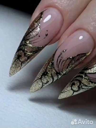 Маникюр и педикюр