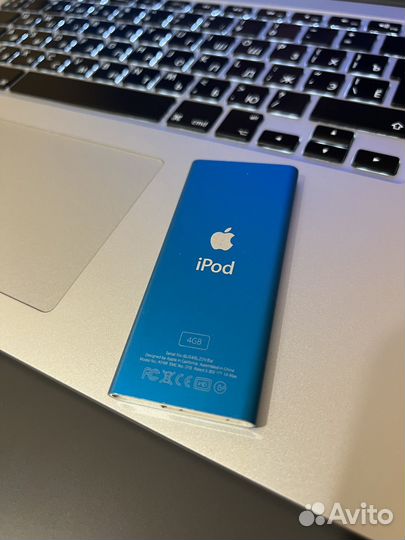iPod nano 2 blue