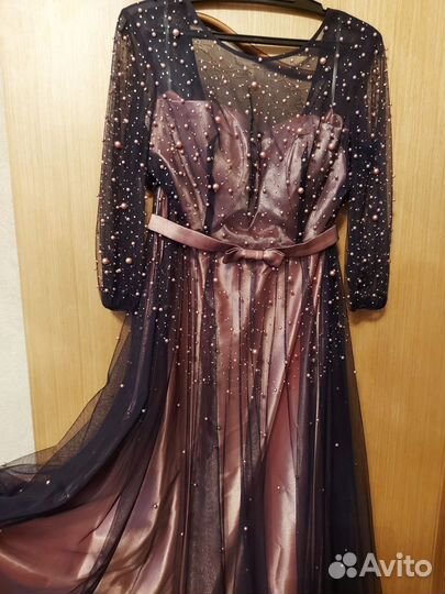Вечернее платье в пол, 48 размер