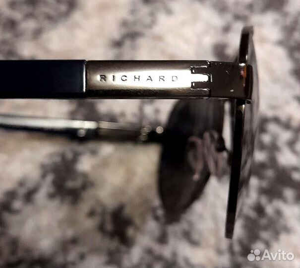 Солнцезащитные очки мужские