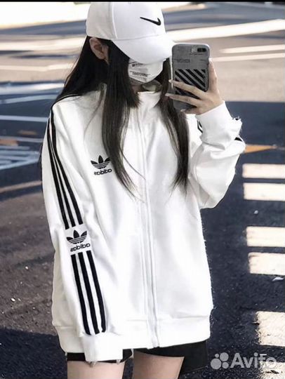 Зипка adidas