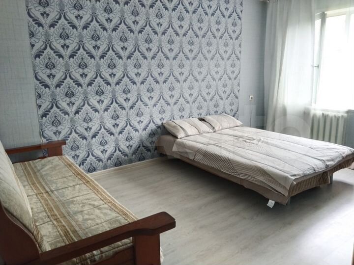 2-к. квартира, 57 м², 4/9 эт.