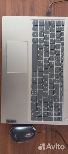 Ноутбук lenovo