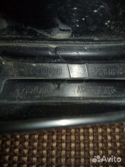 Накладка птф передняя левая Toyota Land Cruiser