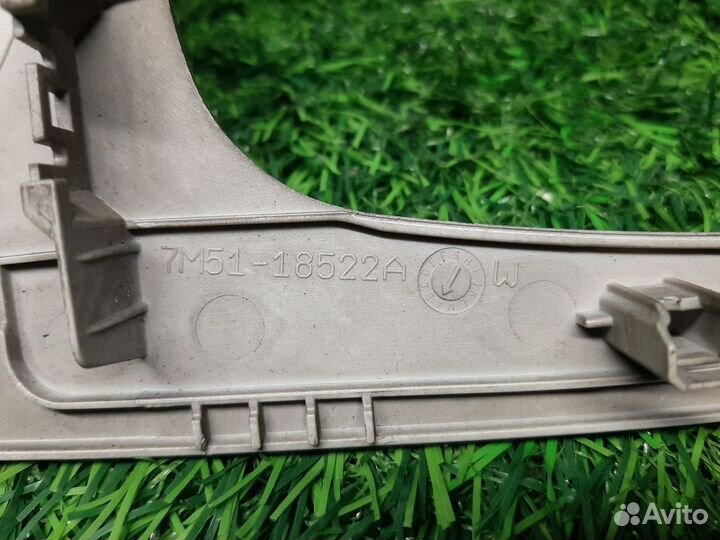 В наличии: Рамка под магнитолу для Ford Focus 2