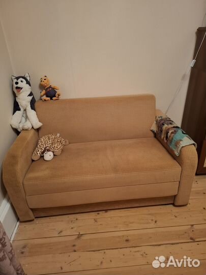 Диван чебурашка