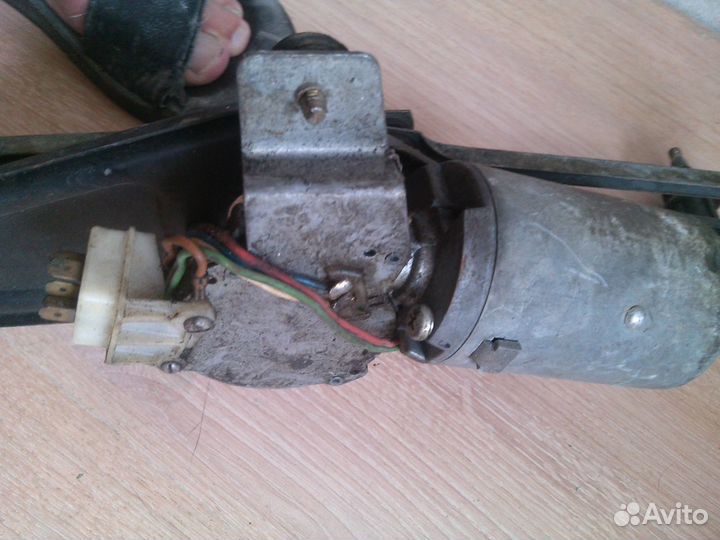 Фолькваген привод дворников