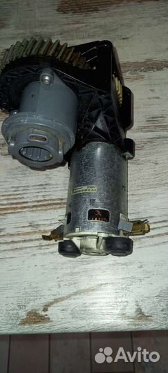 Мотор с редуктором для мясорубок