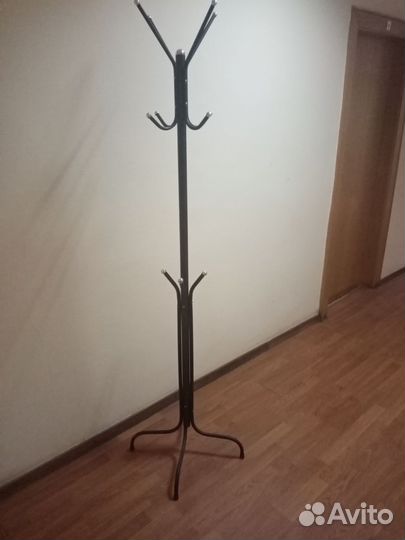Вешалка напольная