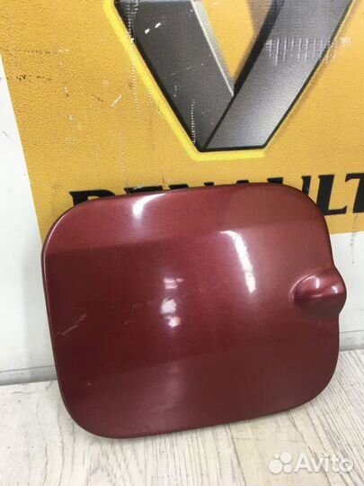 Лючок бензобака Renault logan