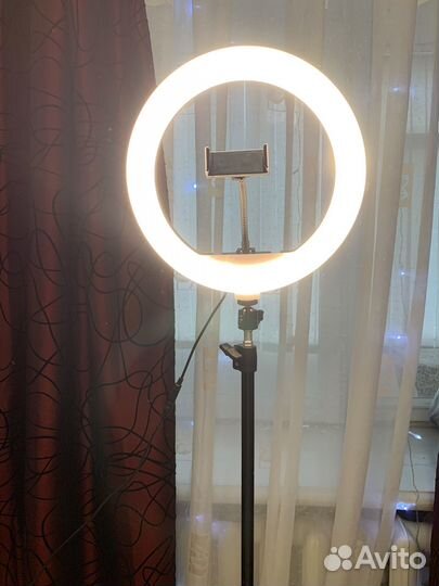 Кольцевая лампа профессиональная
