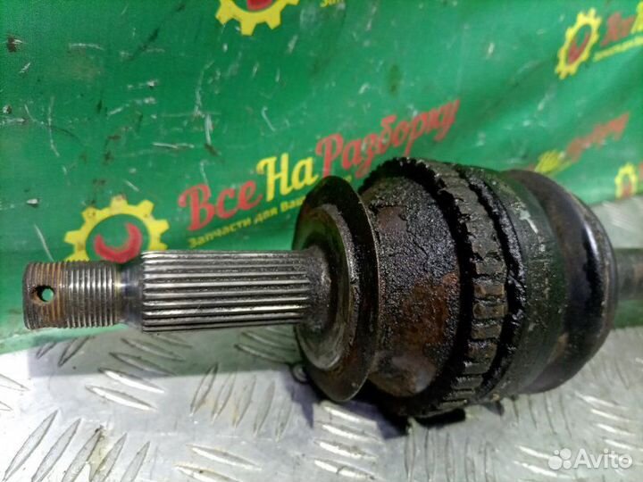 Привод передний левый Hyundai Sonata 5 седан 2.4