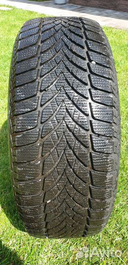 Goodyear UltraGrip Ice 2 235/55 R18 104T
