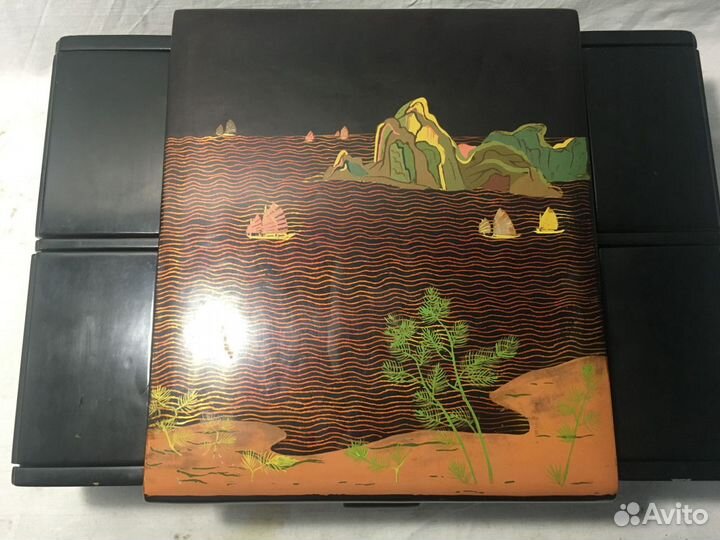 Старинная деревянная (косметичка-туалетный набор)