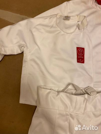 Фехтовальный костюм женский подростковый 42-44