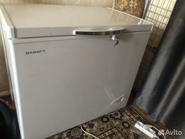 Холодильник морозильная камера бу