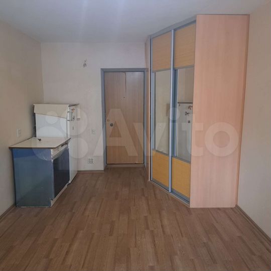 Комната 18,4 м² в 5-к., 2/5 эт.