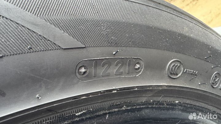 Triangle TH201 Sportex 255/45 R19 104Y