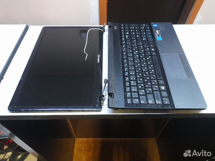 Samsung np305e5a (разбор)