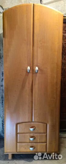 Шкаф под одежду бу