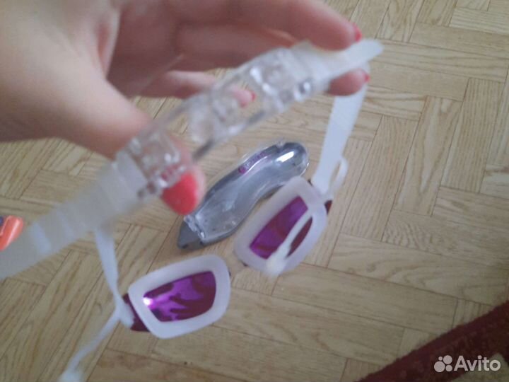 Очки для плавания