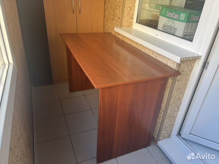 Стол офисный