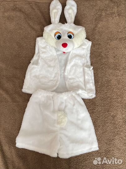 Новогодний костюм зайчика
