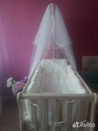 Детская кроватка