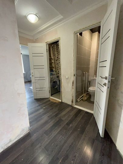 2-к. квартира, 49 м², 5/5 эт.