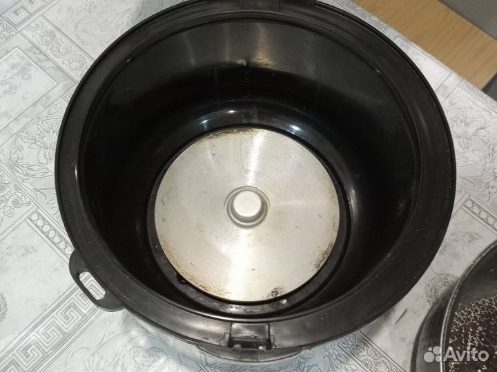 Мультиварка Redmond 4 литра