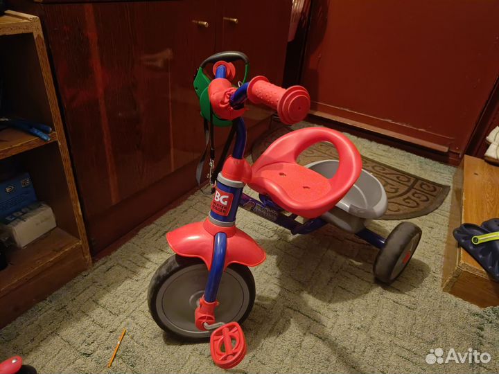 Детский трехколесный велосипед