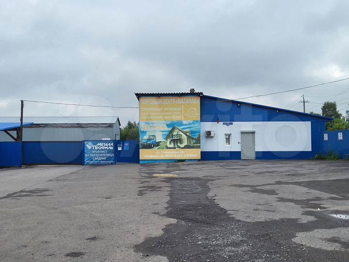 Торговая площадь, 1600 м²