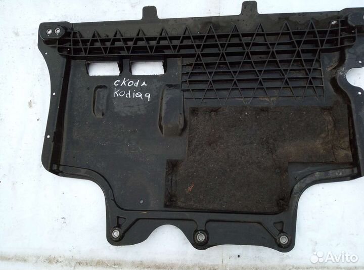Skoda kodiaq защита двигателя