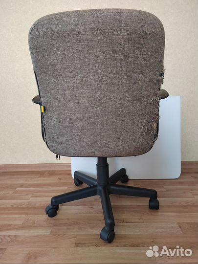 Компьютерное кресло