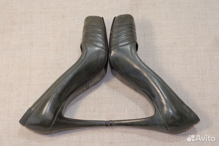 Кожаные туфли на каблуке Matilda Италия. Пересылаю