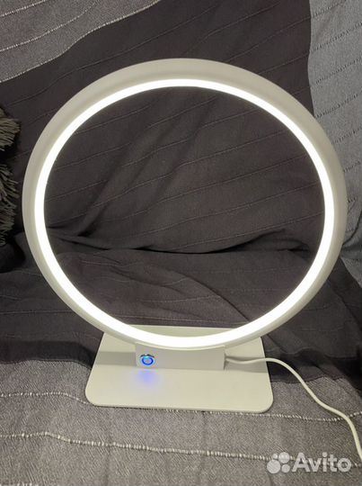 Настольная лампа Maytoni Nola