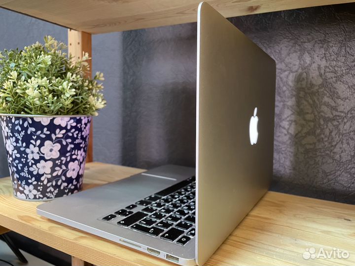 Apple MacBook Pro 13 Retina / 8gb / + Windows