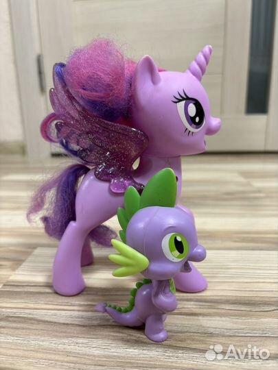 Искорка и спайк май литл пони