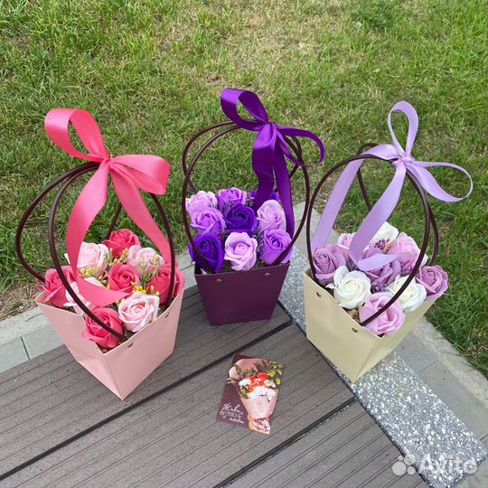 Сумочки из мыльных роз