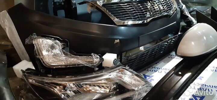 Фара крылья бампер телевизор на Kia Rio 3