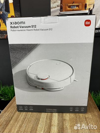 Робот-пылесос Xiaomi Robot Vacuum S12. Новый
