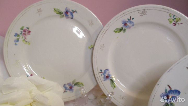 Тарелки Гибискус Дулево 55-56 год