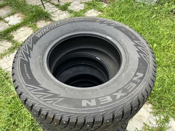 Nexen Winguard WinSpike WS62 SUV 245/65 R16