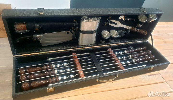 Шашлычный подарочный набор шампура нож