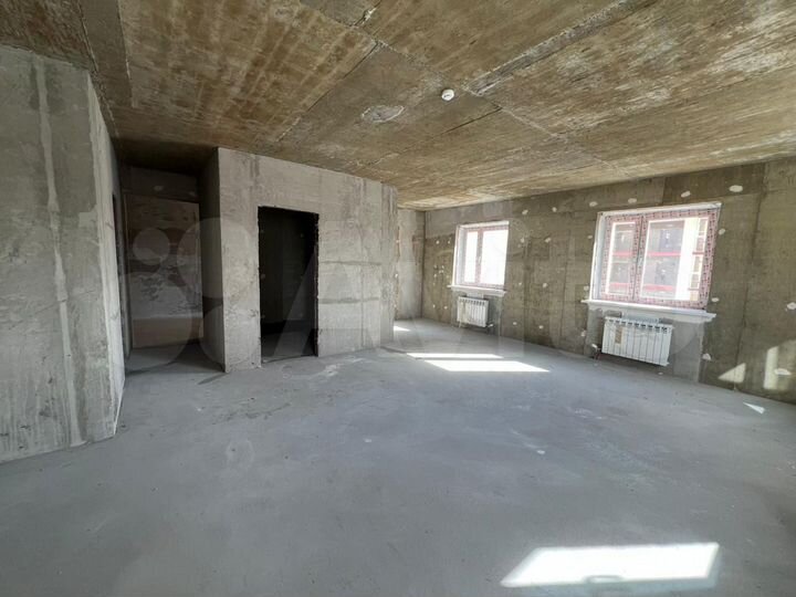 3-к. квартира, 80 м², 8/16 эт.